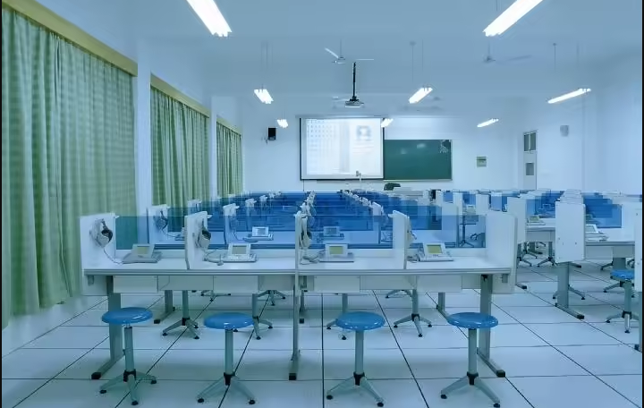 lab-room-5